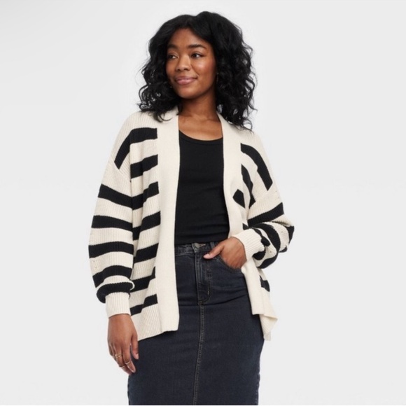 NWT Women's Open Layering Cardigan Black/Cream universal thread - Picture 7 of 8